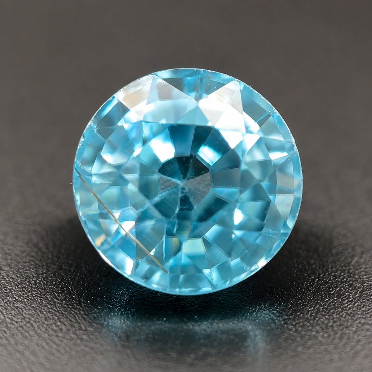 Zircone Naturale Tondo 2.50ct – Pietra Preziosa per Gioielleria