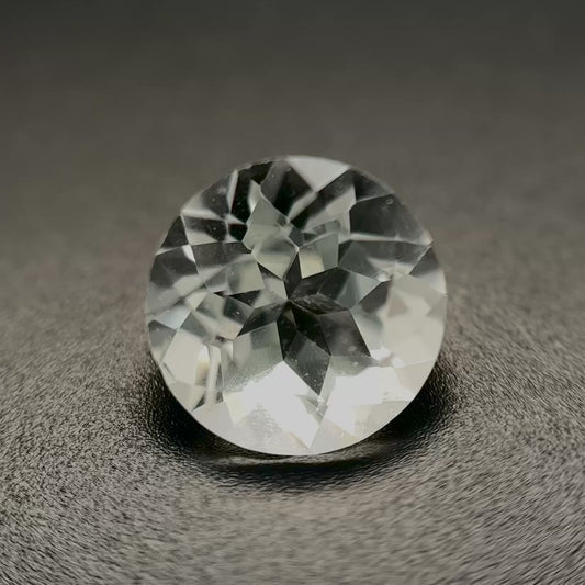 WHITE TOPAZ 🤍 CT 3.50