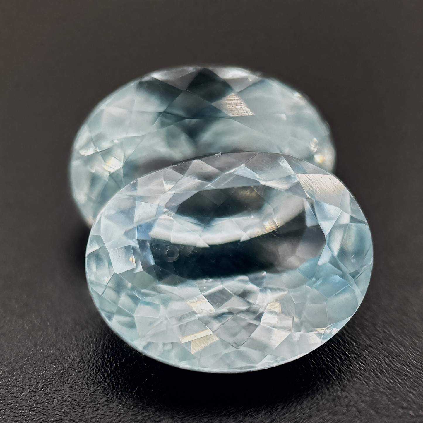 Acquamarina Naturale Ovali 4.95ct – Pietra Preziosa per Gioielleria